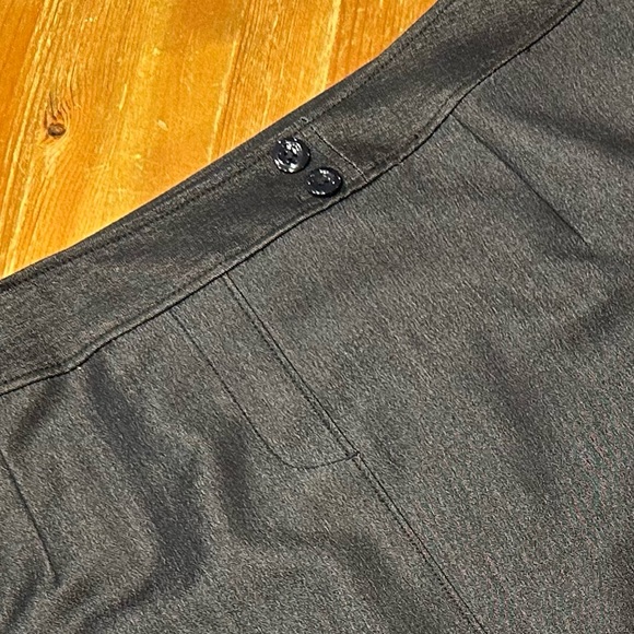 LN Plus Size Navy Blue Lane Bryant Knee-Length Pencil Skirt with Slit Size 20 - Picture 2 of 10